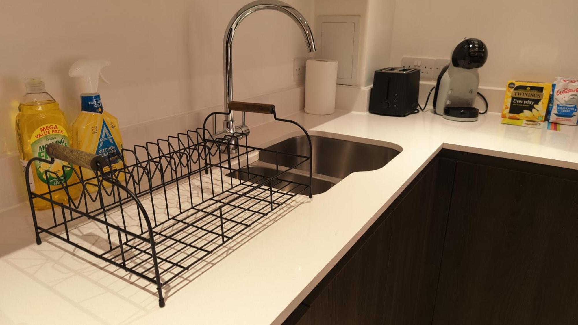 Bee Cosy - Greater Centre Apartment